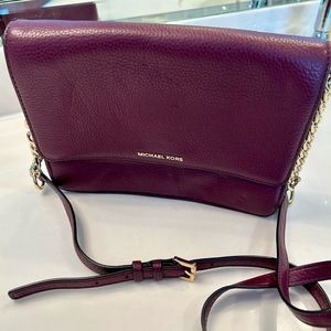 Michael Kors crossbody purse